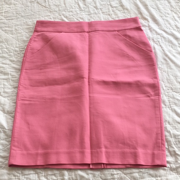 J. Crew Dresses & Skirts - NWOT J. Crew pink pencil skirt